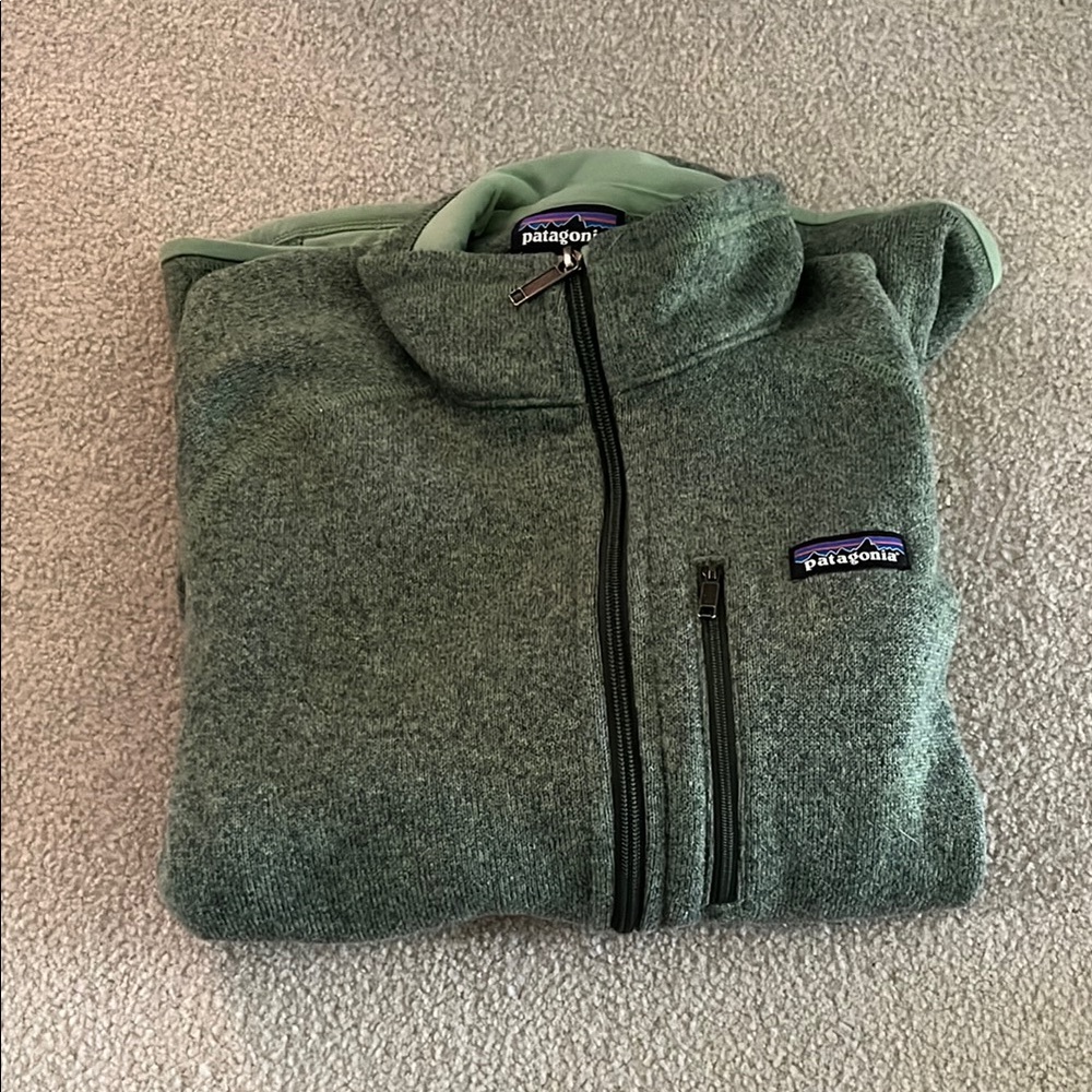 Patagonia Green Zip Up Sweater